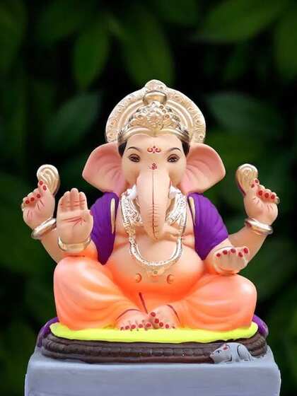 1. Lord Ganesha idol