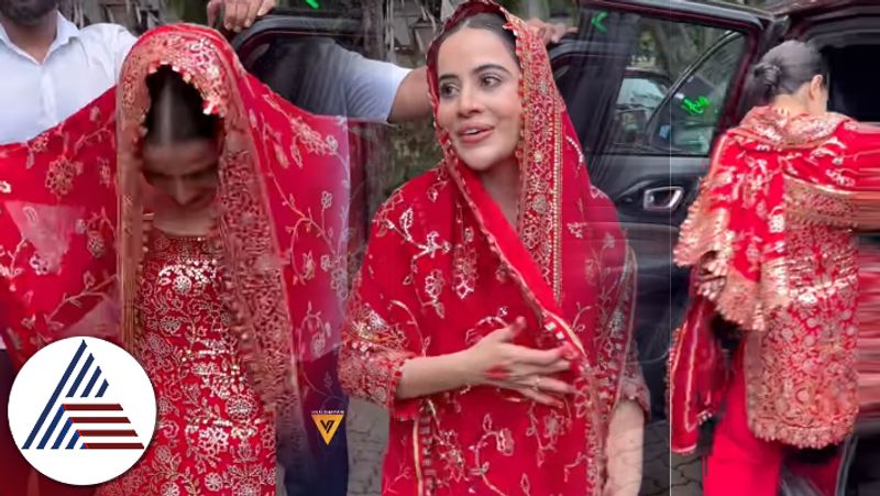 Actress Urfi Javed has appeared in public and seeing her different getup suc