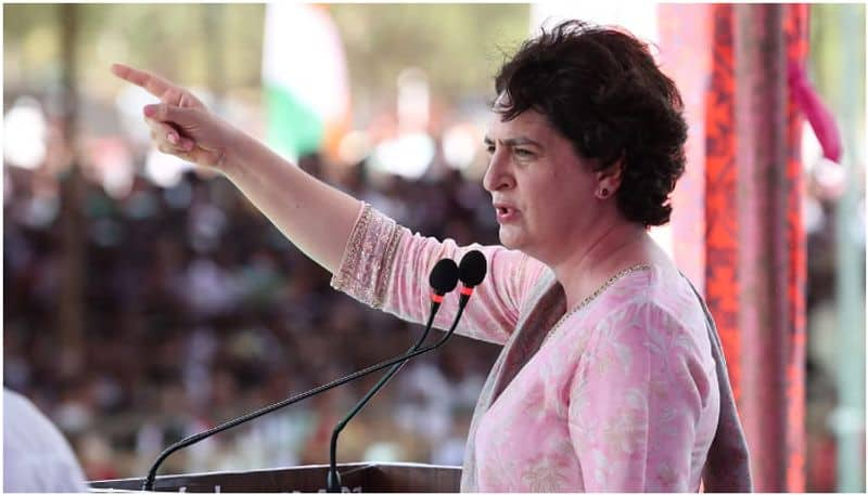 priyanka gandhi criticism on name change of rashtrapati bhavan