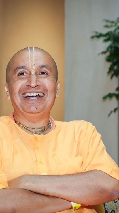 <p>IIT ग्रेजुएट गौरांग दास जाने-माने अध्यात्म गुरू हैं। उन्होंने 1989-1993 के बीच Metallurgical Engineering की पढ़ाई की। 1993 में पढ़ाई छोड़कर साधु बन गए और इस्कॉन से जुड़े हुए हैं। </p>

<p> </p>

<p> </p>
