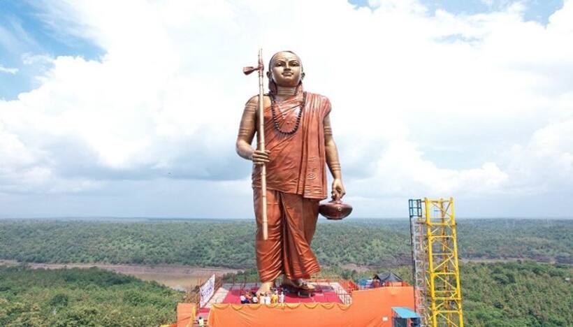 మధ్యప్రదేశ్ లో 108 అడుగుల భారీ ఆది శంకరాచార్య విగ్రహం ఆవిష్కరణ.. విశేషాలేమిటంటే ? 