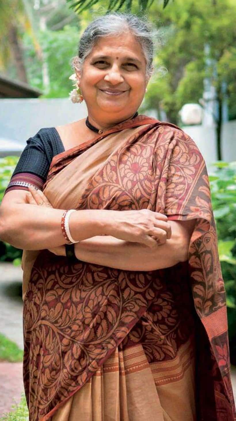 Sudha Murty : 'నాపేరు చెప్పి డబ్బులు వసూల్ చేస్తున్నారు'... సుధామూర్తి ఫిర్యాదు 