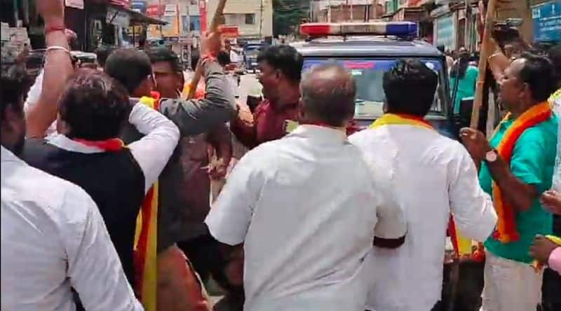 Cauvery water dispute protest against state govt by ka ra ve at chitradurga rav