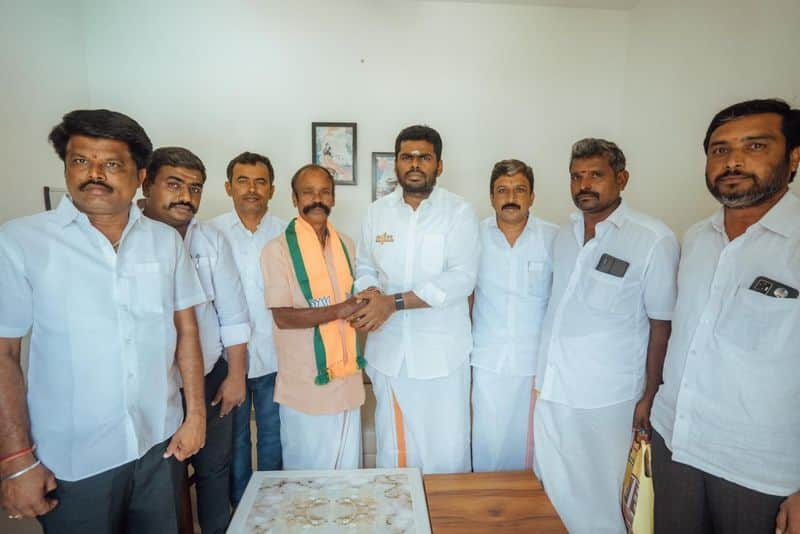 Former DMK MLA joined BJP in presence of BJP state president Annamalai KAK