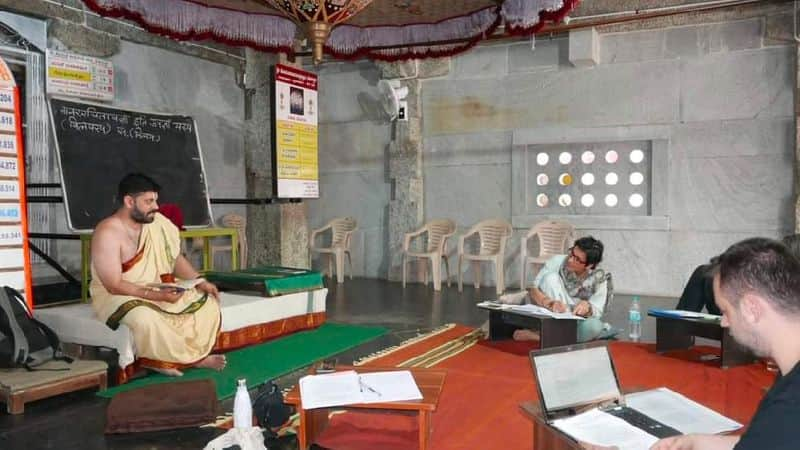 Israeli students who came to chikkamagaluru to learn Sanskrit rav