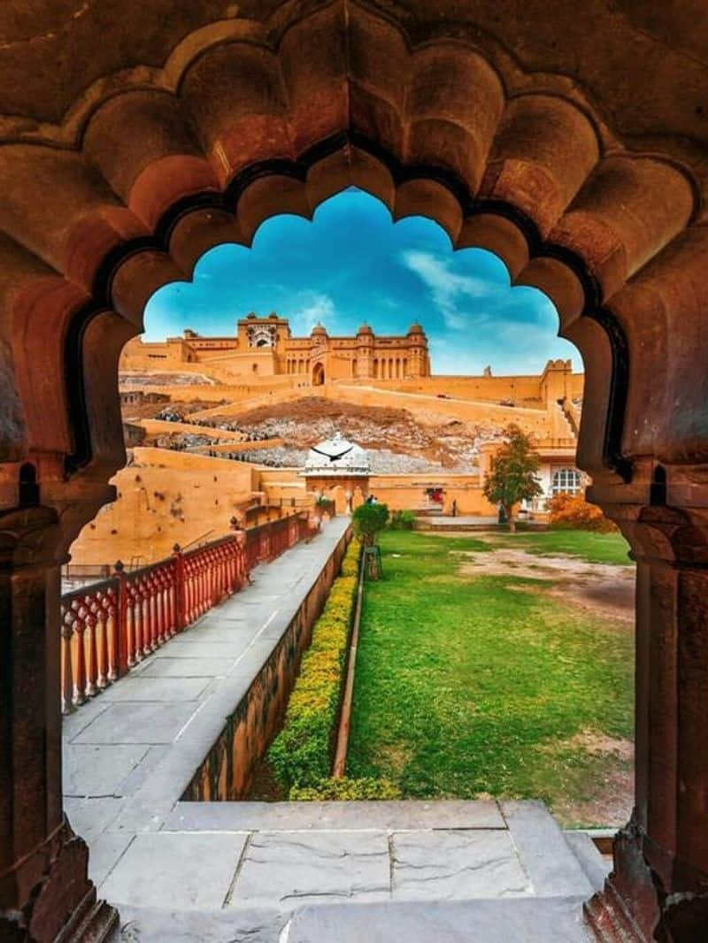 Interesting Facts about the Magnificent Amber Fort jaipur rajasthan iwh