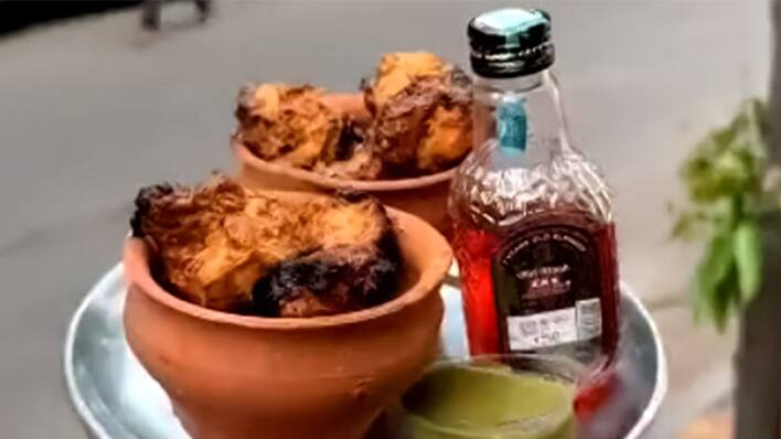Kolkata famous old monk kabab