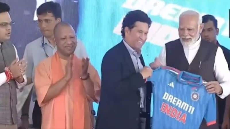 Sachin Tendulkar gift team India jersey to PM Modi after  Lays Foundation Stone for Varanasi Cricket stadium ckm