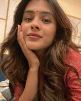 హేబా పటేల్ క్యూట్ పిక్స్.. కుమారి అలా రూటు మార్చినా జోరు పెరగలే..! 