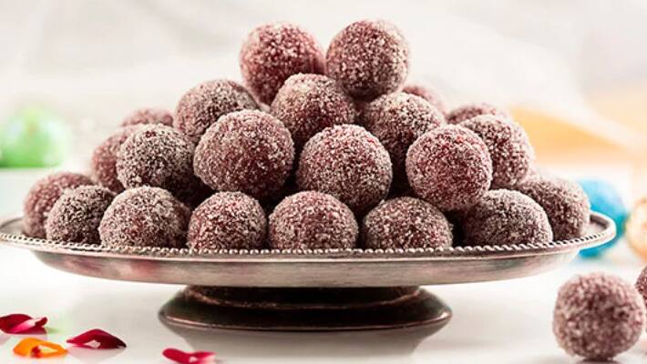 Dry Gulab Jamun