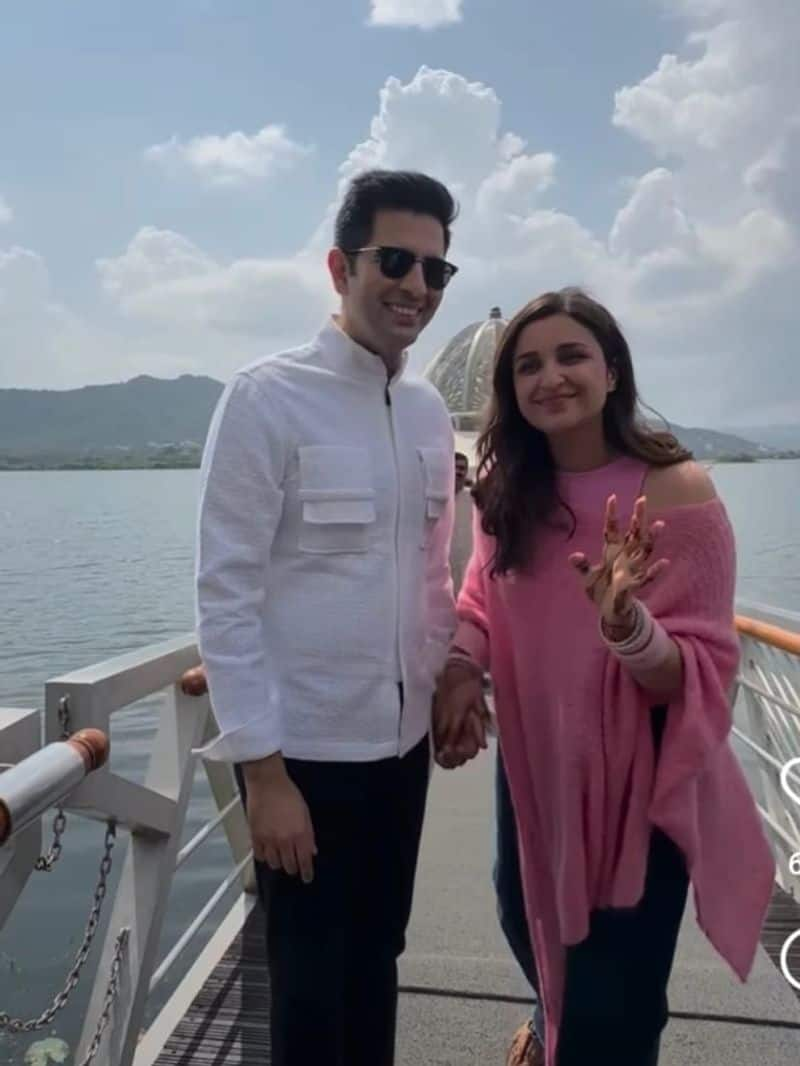 parineeti chopra first public look after wedding with husband raghav chaddha  ZKAMN