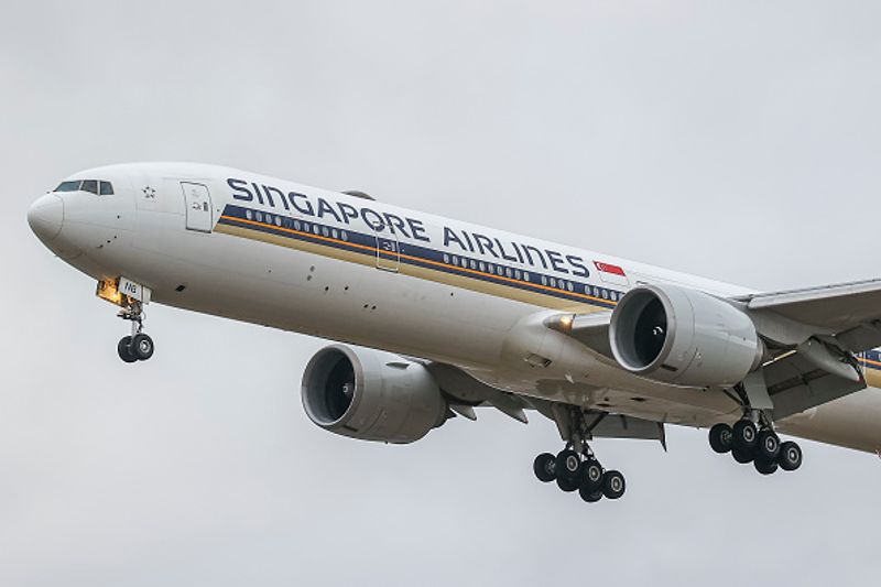 Singapore Airlines is giving its staff 8 months of salary as bonus smp