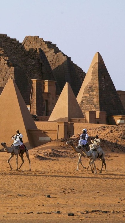 <p>सूडान (Sudan) इस लिस्ट मेंं दूसरी नंबर पर है। यहां सरकार की अस्थिरता महंगाई का बड़ा कारण है। सूडान में मंहगाई दर <b>340.0% </b>है। </p>

<p> </p>

