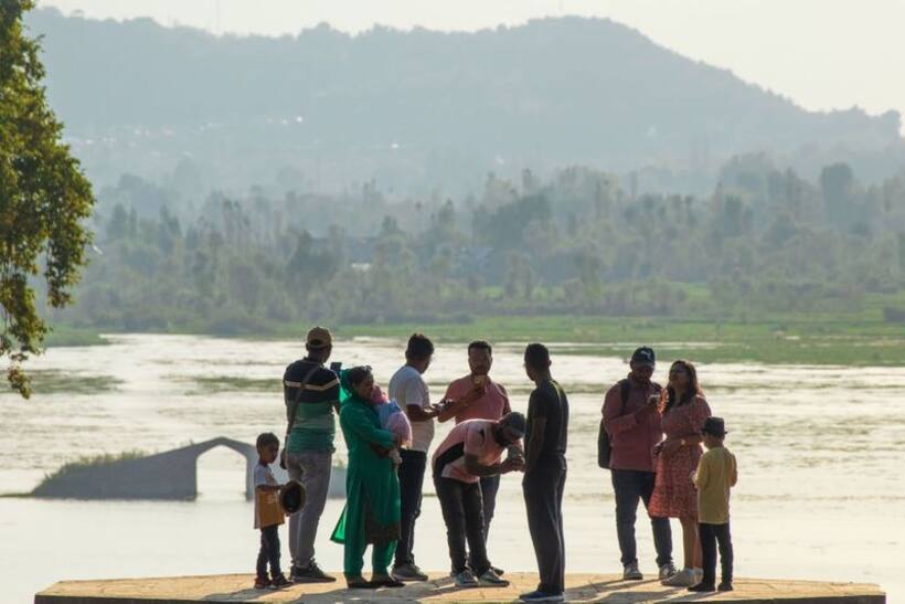 World Tourism Day 2023: 7 things to keep in mind before travelling with your family 