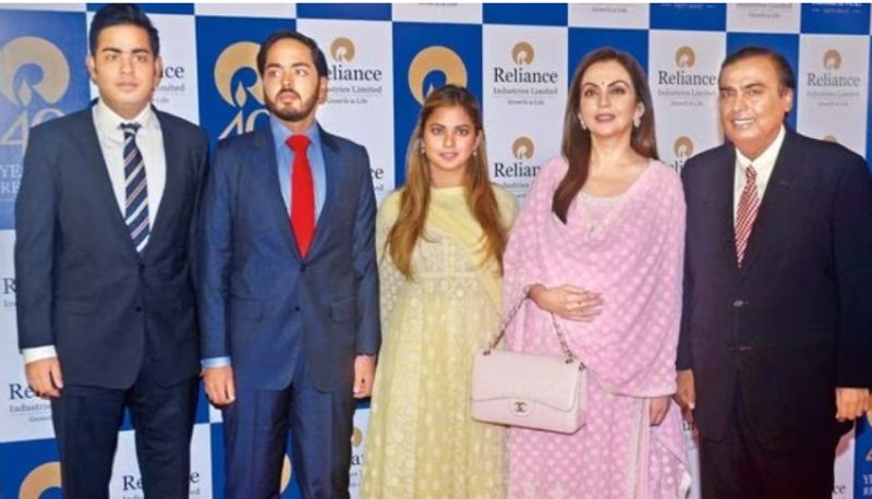 No salary for three children of Mukesh Ambani from reliance instead what they will get from the company is afe