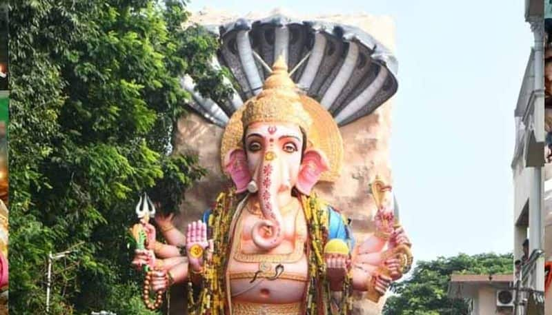 khairatabad ganesh idol immersion begins in Hyderabad lns