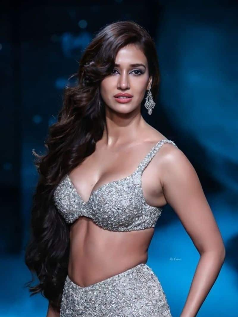 follow disha patani diet chart and fitness routeen for toned figure ZKAMN