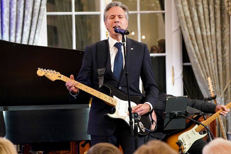 Antony Blinken's music diplomacy: WATCH US Secretary of State's 'rock-and-roll' moment snt