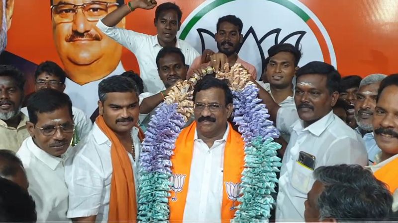 mp selvaganapathy took a oath of puducherry bjp president vel