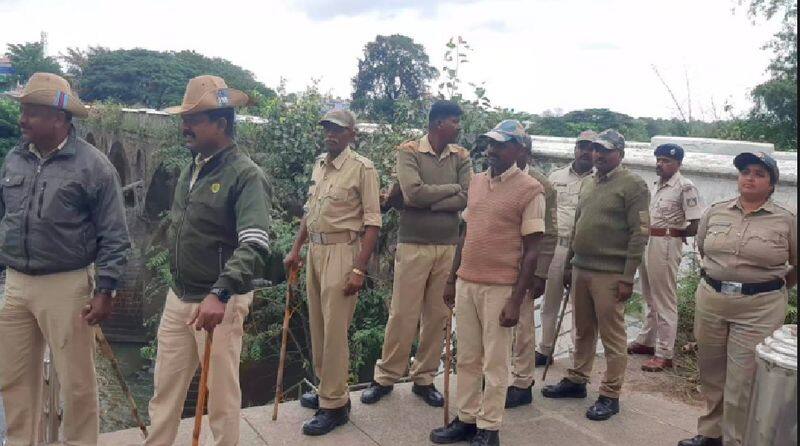 Cauvery water disputee pro kannadigas protest agains govt of karnataka at kodagu rav