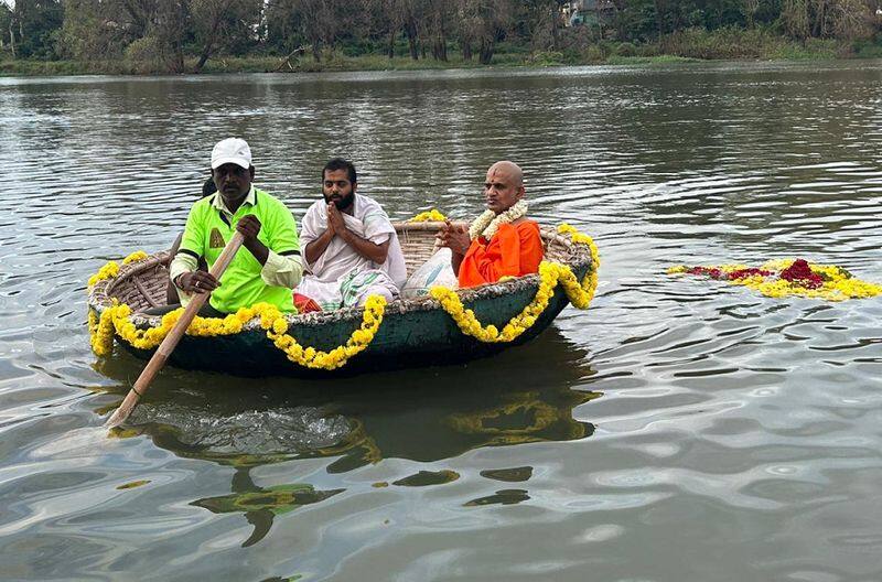 Kapila Seemollanghane Pejavara Sri Chaturmasa Sampanna At Udupi gvd