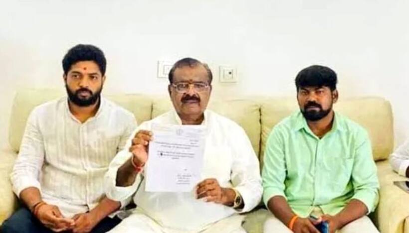 Chittaranjan Das: బీఆర్ఎస్ కు మరో షాక్.. మాజీ ఎమ్మెల్యే రాజీనామా.. 