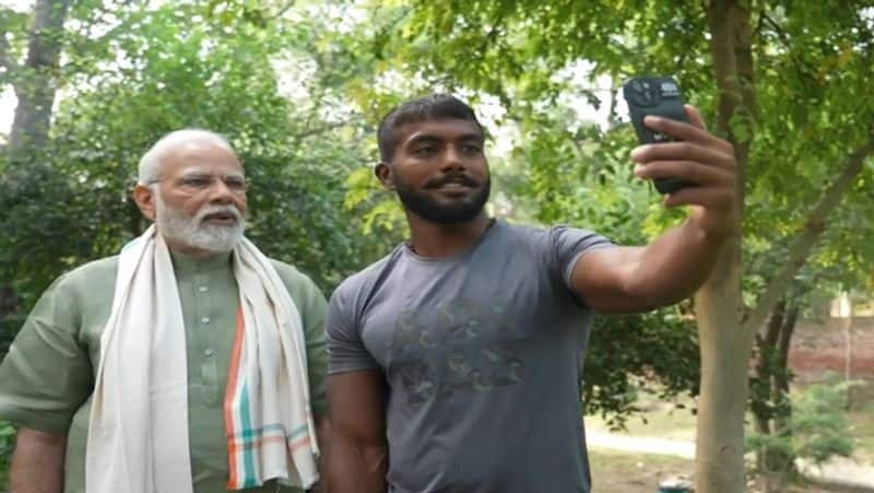 Who is Ankit Baiyanpuria the wrestler who participated with pm modi Swachhta Hai Sewa campaign smp