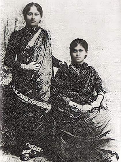 गांधी जी और सरला के बीच शुरू हुआ खतों का आदान प्रदान