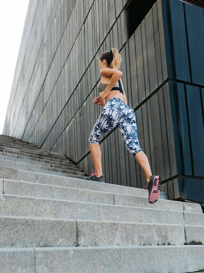 Does climbing stairs reduce the risk of heart disease? Read this to know Rya