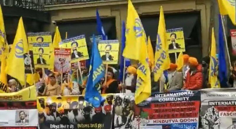 WATCH Khalistan supporters protest outside Indian High Commission in London amid diplomatic tensions snt