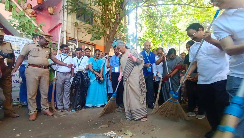 Union Finance Minister Nirmala Sitharaman attended the Swachh Bharat Abhiyan at Peelamedu in Coimbatore vel