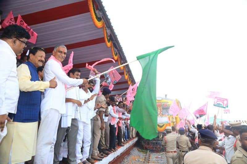 harish rao fire on bjp govt over the siddipet railaway line KRJ