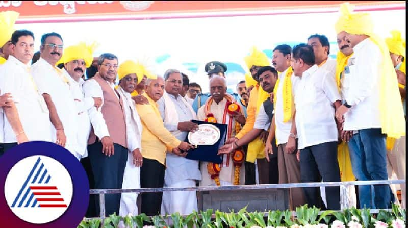 Forced to add kuruba community c to ST says cm siddaramaiah belgumm rav