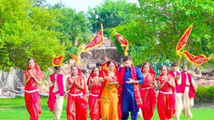 दुर्गा भक्ति भाव से ओत प्रोतराकेश मिश्रा का नवरात्र स्पेशल गाना "बघवा रथवा खींचे 2" हुआ वायरल