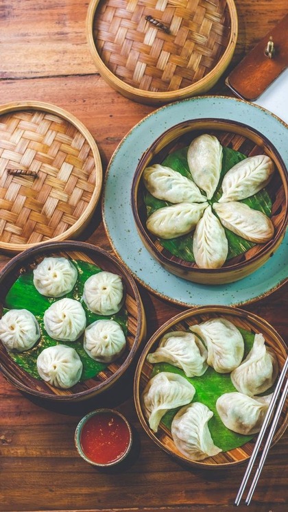 <p>सिक्किम में बिना Momos खाएं आपका सफर पूरा नहीं हो सकता। यहां मोमोज नेपाली ट्रेडिशन से तैयार होते हैं और इसका टेस्ट अन्य राज्यों में मिलने वाले मोमज से डिफरेंट होता है। </p>

<p> </p>

<p> </p>
