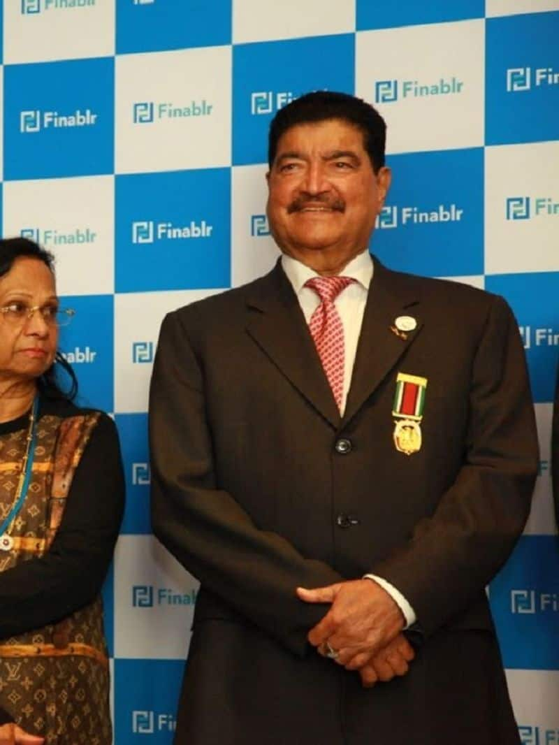 br shetty who once has 16000 crore company sold in 1 dollar zrua