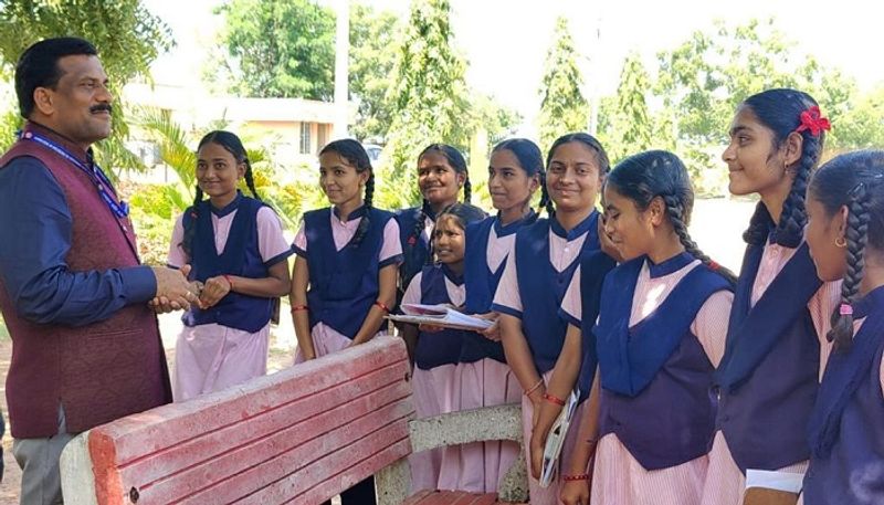 Worms in Government Residential School Meal at Indi in Vijayapura grg