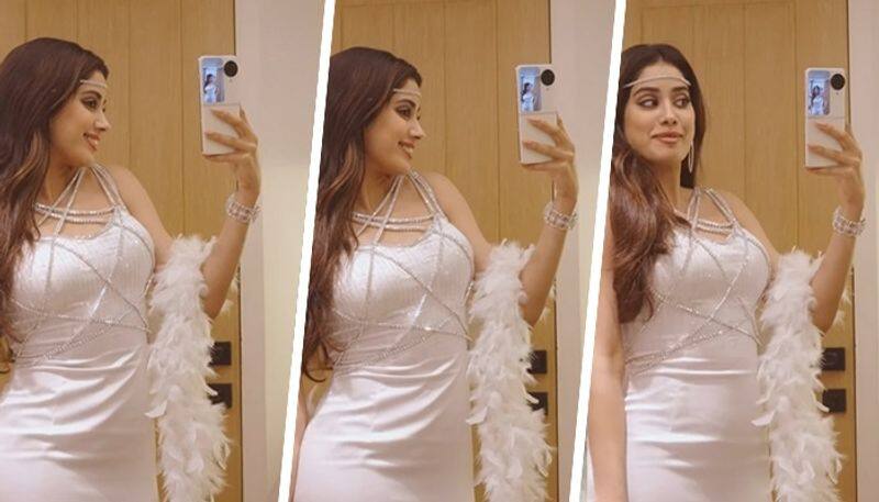 Janhvi Kapoor looks stunning in white dress, recreates Zeenat Aman's look RKK