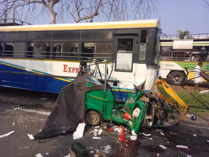 5 persons killed 6 persons highly injured while auto hit government bus in andhra pradesh vel