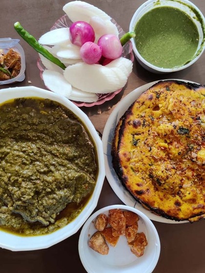 Sarson da Saag and Makki di Roti