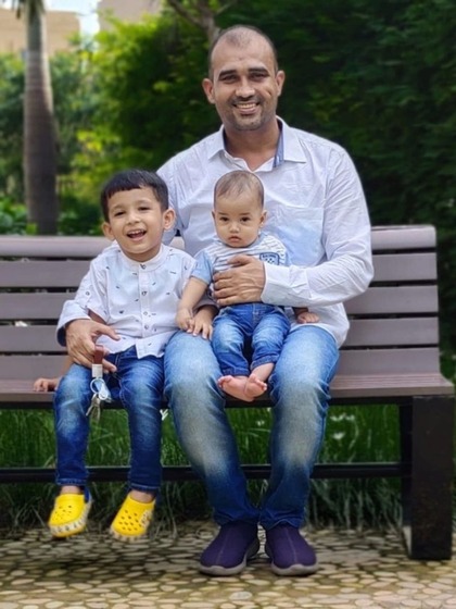 <p>जुल्फिकार हुसैन लखनऊ के कश्मीरी मोहल्ला में रहते थे उनके फादर रेलवे में फोर मैन थे।घर की आर्थिक स्थिति कमज़ोर थी। </p>
