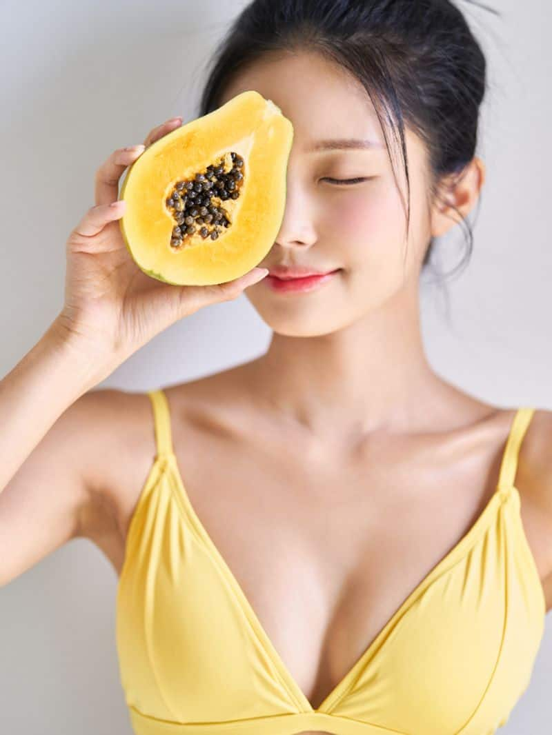 ways to use papaya in your beauty routine azn 