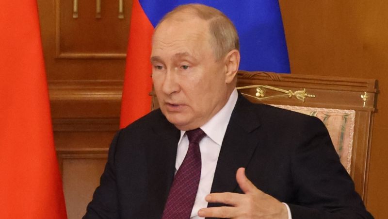 Russian President Vladimir Putin set to run for re-election in 2024, could extend rule until 2030: Report snt