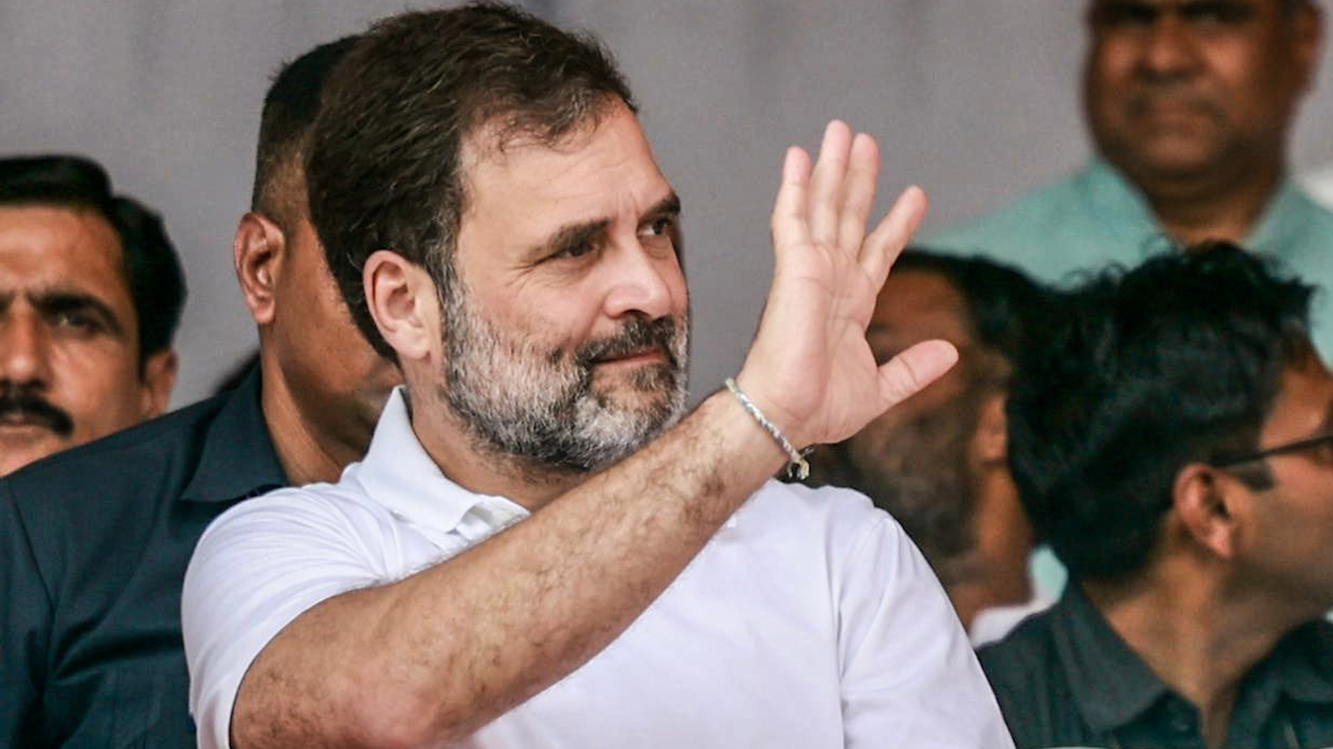  Congress Plans To Begin Second Bus Yatra from October  28 in Telangana lns