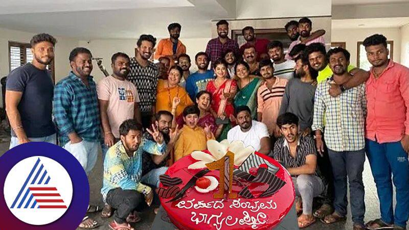 Bhagyalakshmi serial completes 1 year of telecast actors celebrate pav