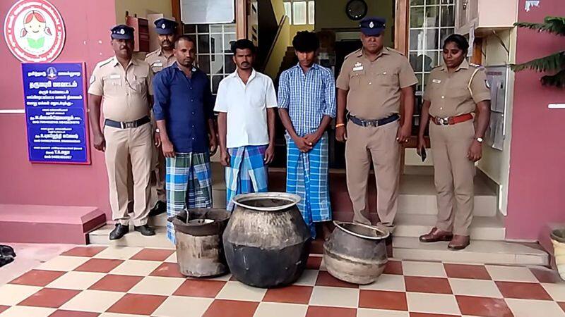 3 persons arrested who make a illicit liquor in dharmapuri district vel