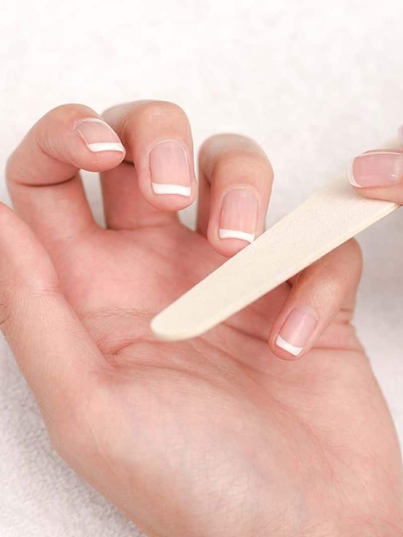 Signs of vitamin B12 deficiency on nails ram