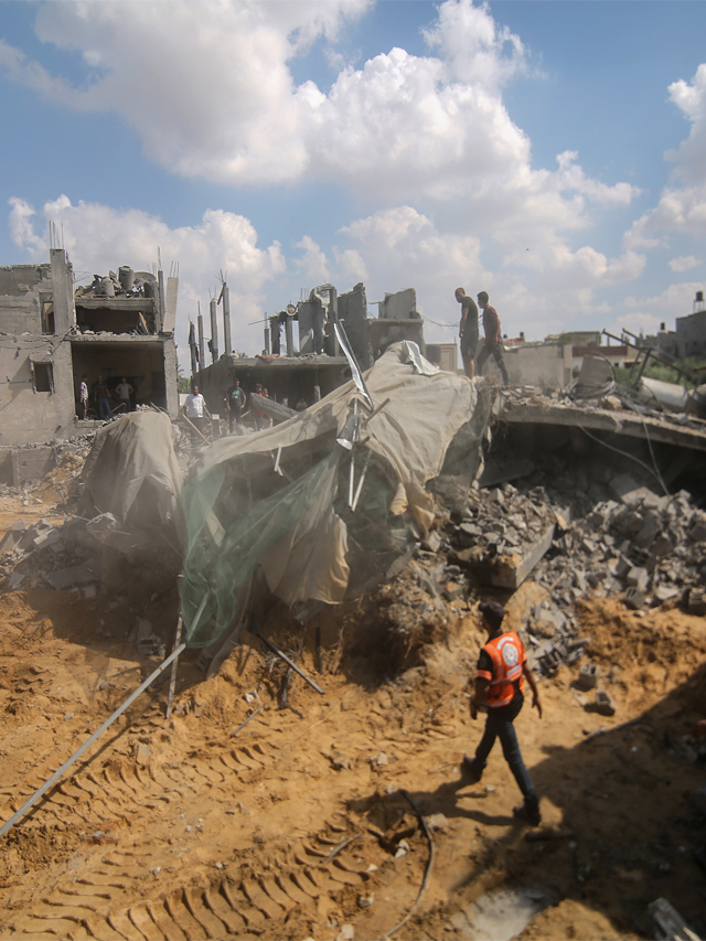 Israel Hamas war Israel urges over a million Gaza citizens to relocate UN warns of devastating outcome gcw