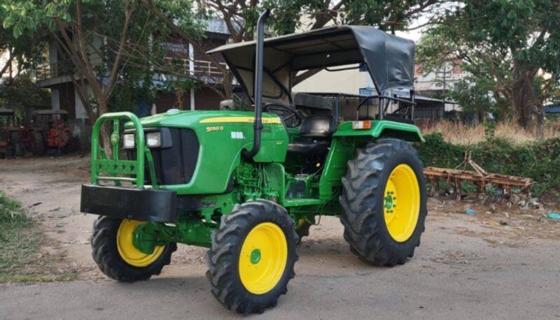 Permission to register agricultural tractors with trailers as private vehicles joy