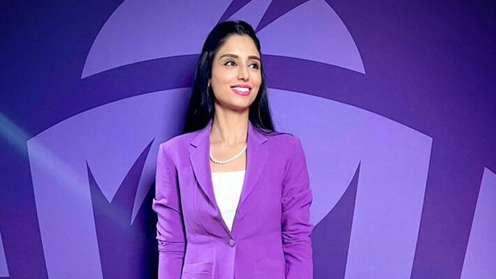 Pakistani-sports-presenter-Zainab-Abbas-1